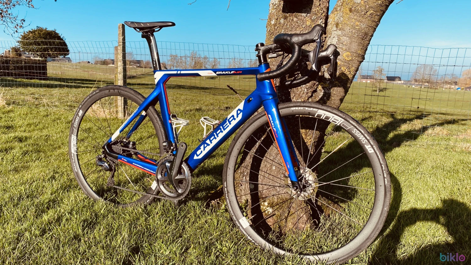 1. Vélo de route de Carrera