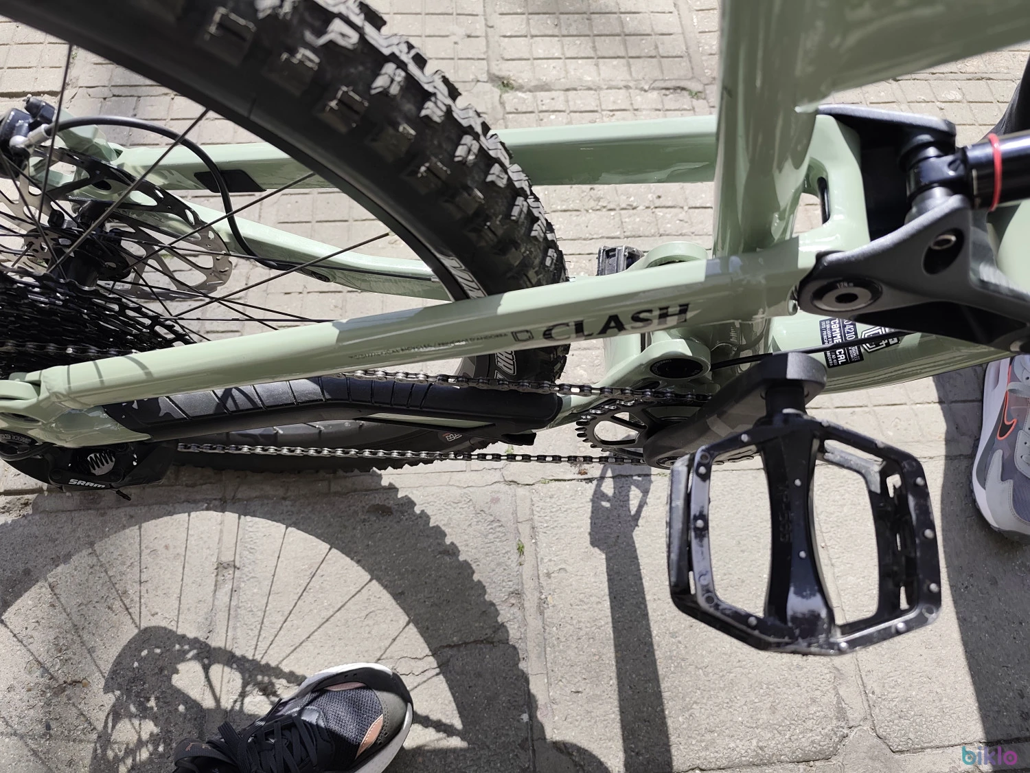9. Commencal clash origin heritage