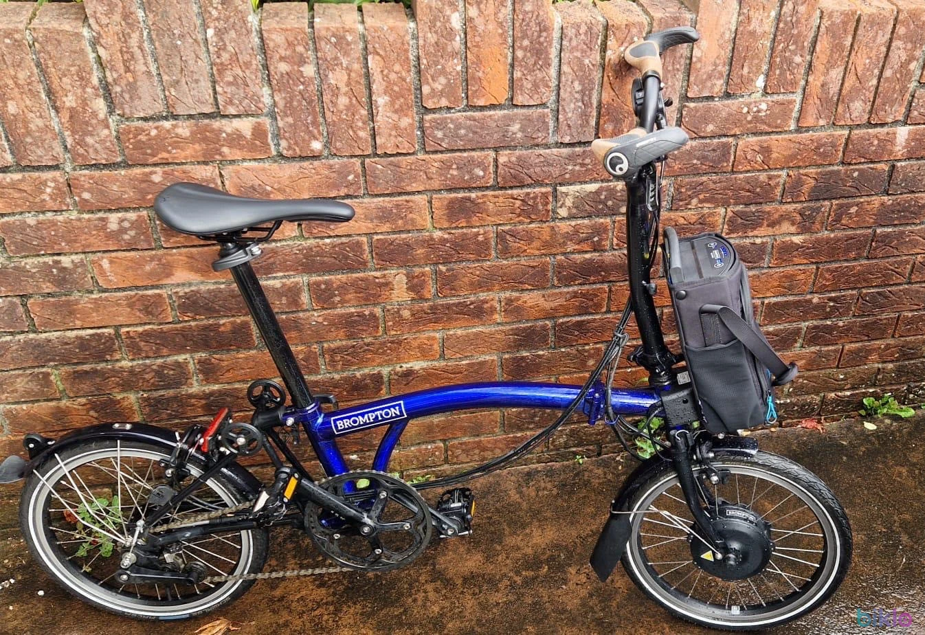 3. Brompton C-Line electric bolt blue 2020 build