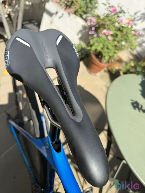 4. M/L Giant TCR Pro 2 carbon road bike Disk- Shimano Ultegra - Ready to ride