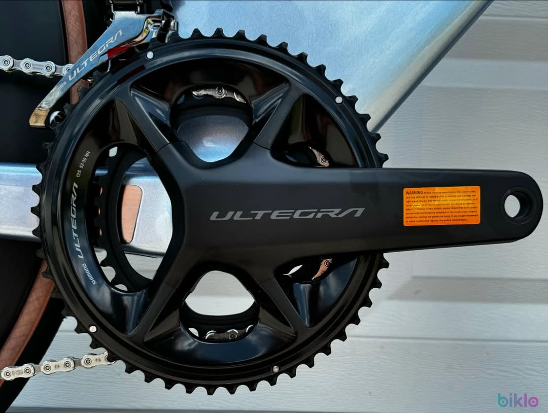 4. 2025 Canyon Speedmax CF SLX 8 Di2