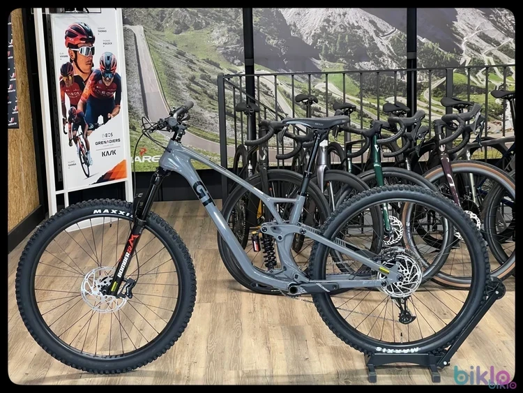 14. GT Sensor Carbon Elite 29.vel.S.L.XL.Nové