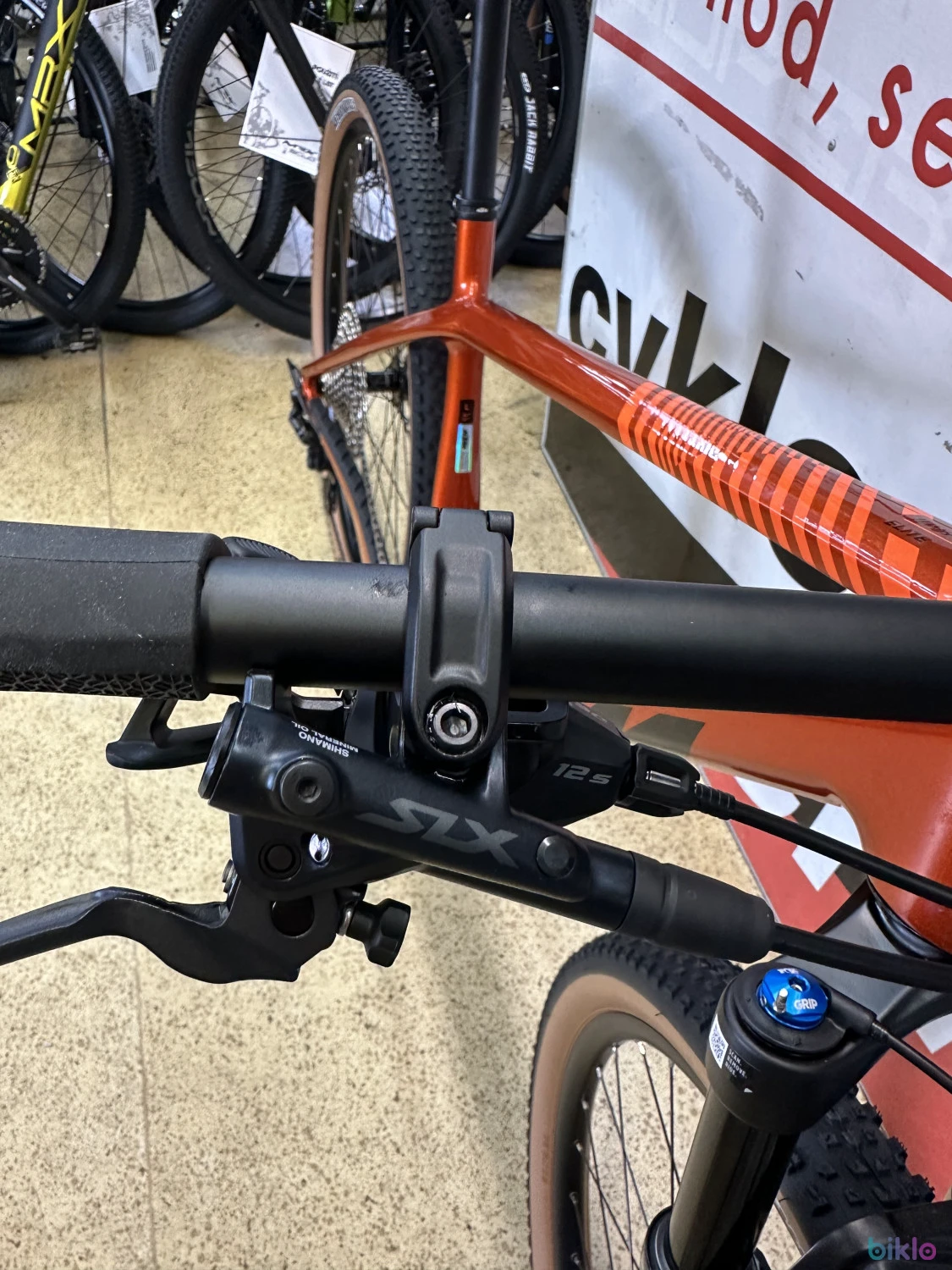 5. KTM Myroon Elite vel.48cm / L