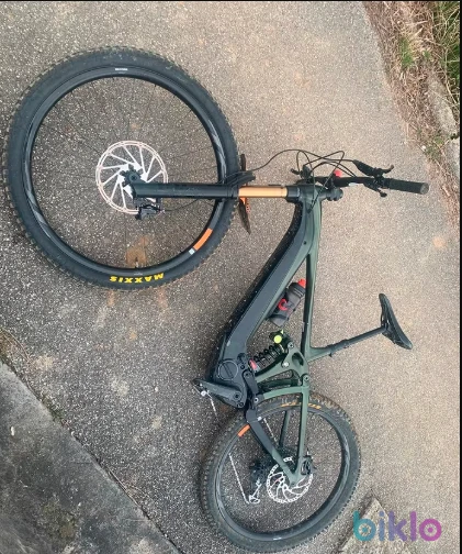 3. Giant Reign E+ 0 2022 Carbon E-MTB M 29/27.5