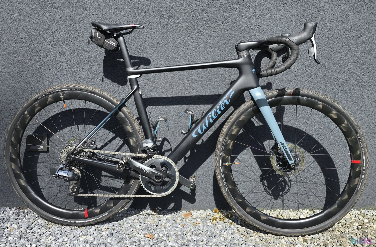 1. Wilier Rave SLR Gravelrad/Allroad Sram Force AXS