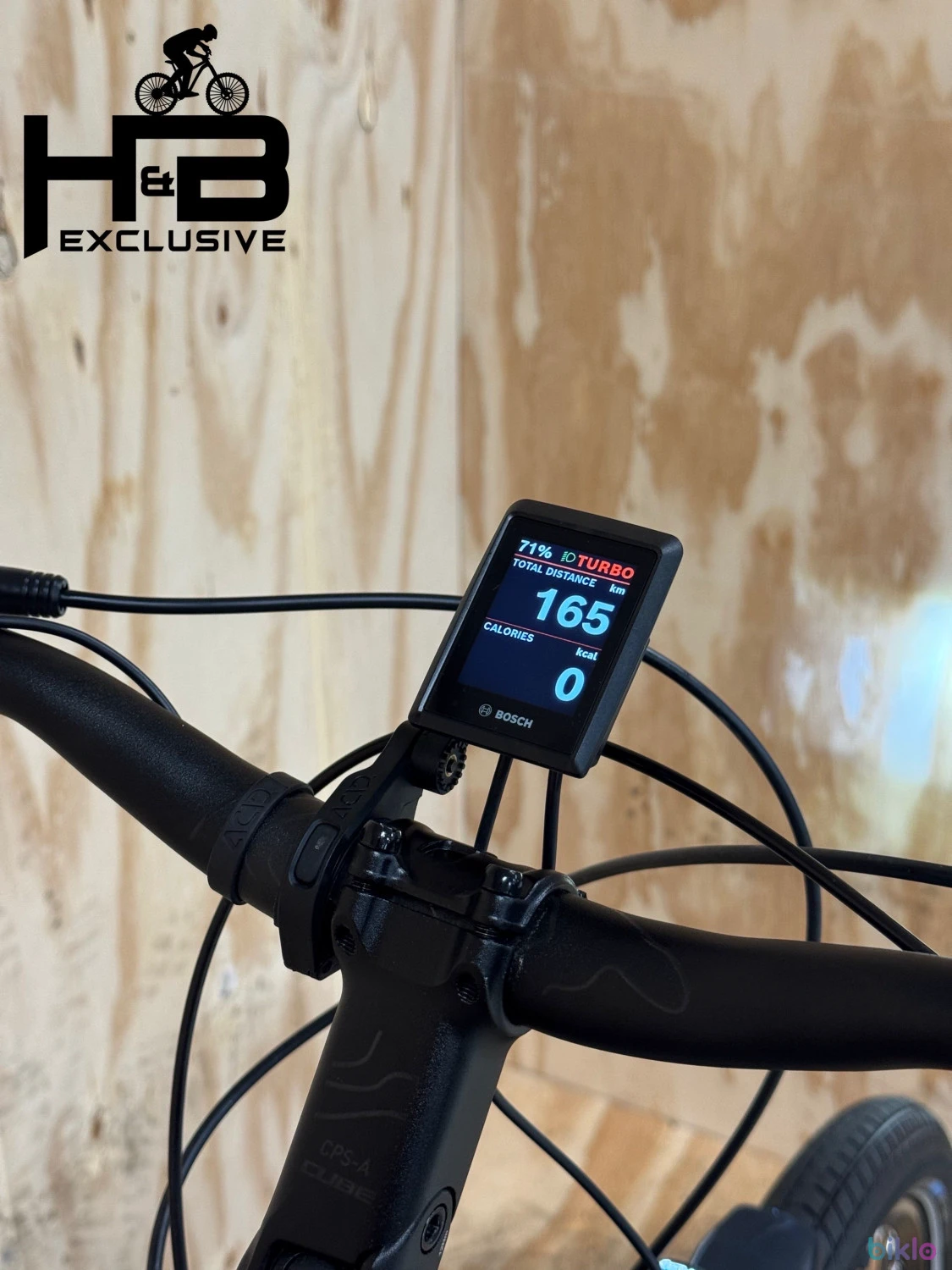 9. Cube Kathmandu Hybrid Pro 750 E-Bike 2024