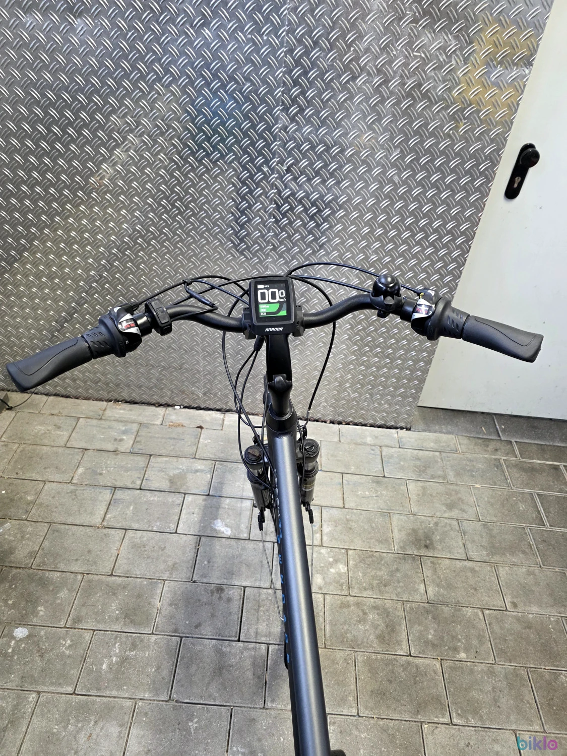 4. E-Bike Trekking Green 7.7 700c, 28 Zoll