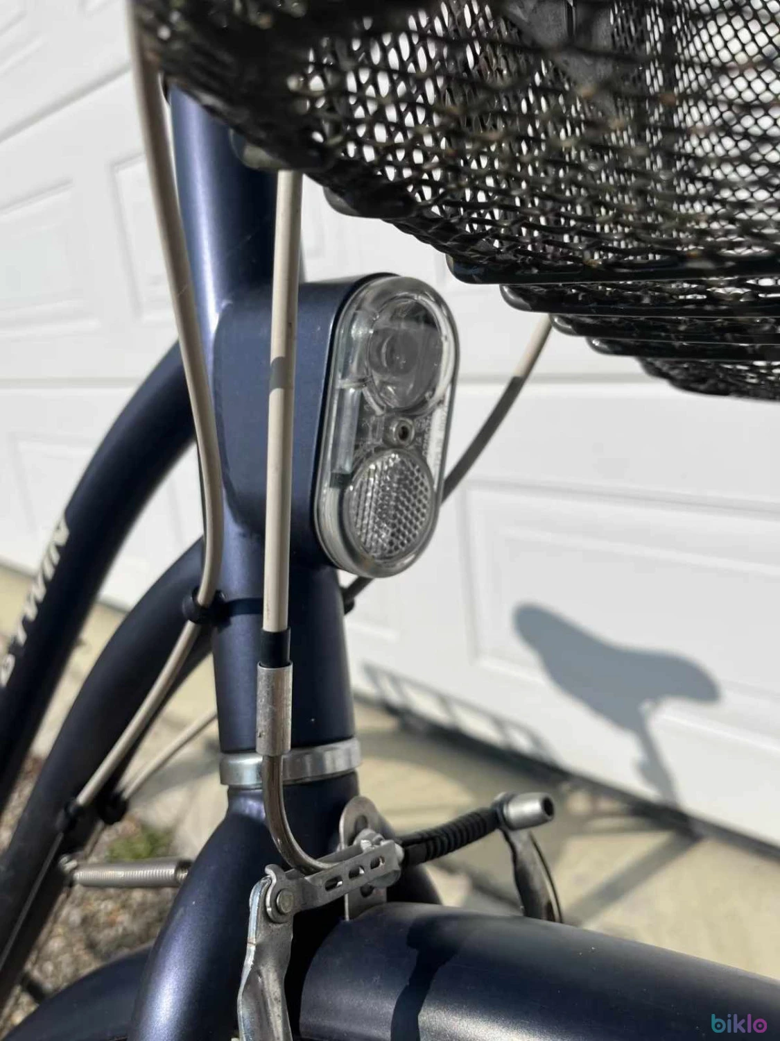 4. City Bike Elops, dunkelblau 28″, frisch gewartet+Handyhalter gratis