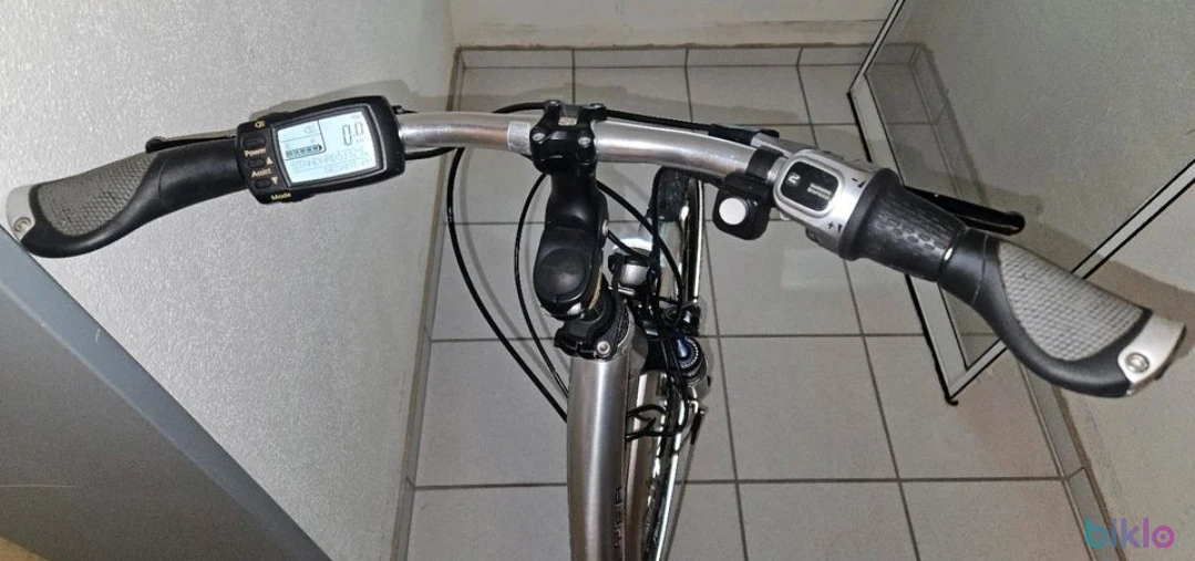 4. E-BIKE FLYER 28zoll Tiefeinsteiger Damenfahrrad