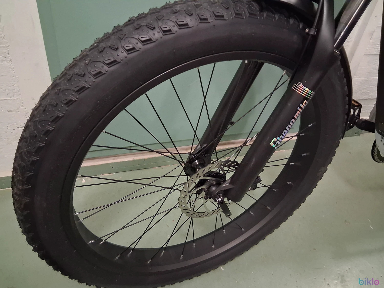 5. Shengmilo MX06 Electric Fat Bike – Never Used – 26”