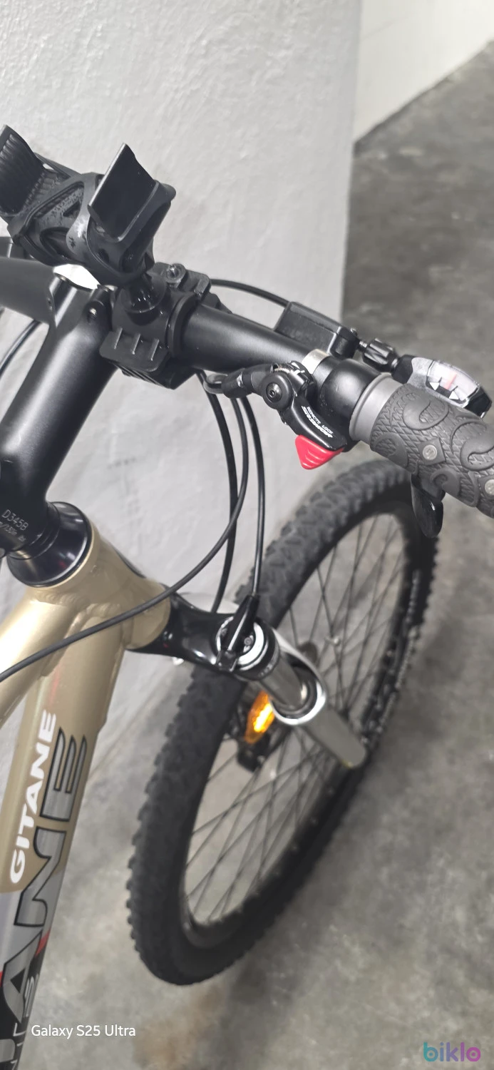 5. Vélo MTB GIANT Taille M