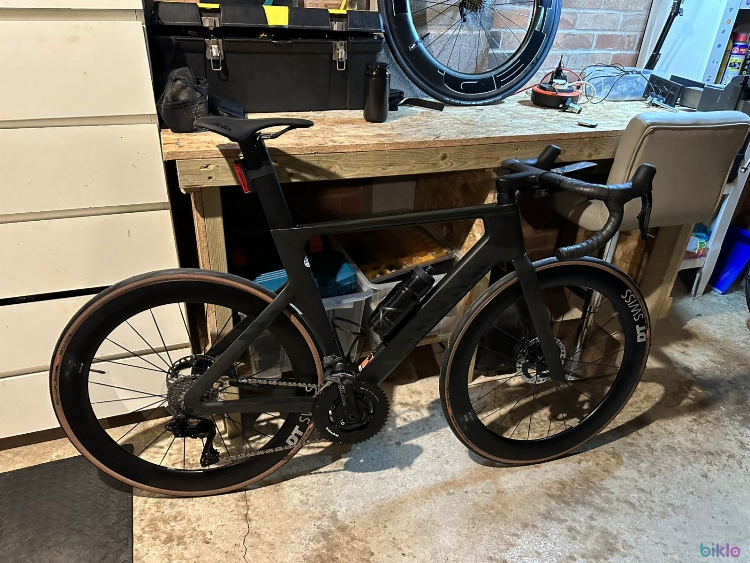 7. Canyon Aeroad CFR Medium - Di2 Dura Ace - Couleur furtive-