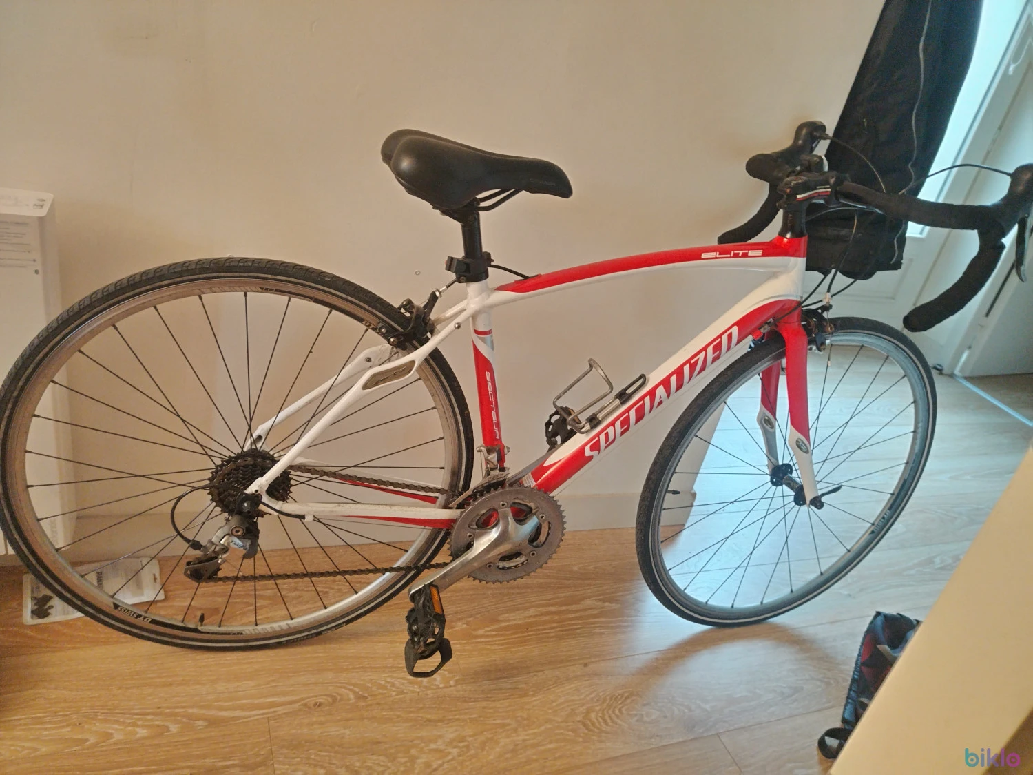 1. Specialized secteur elite