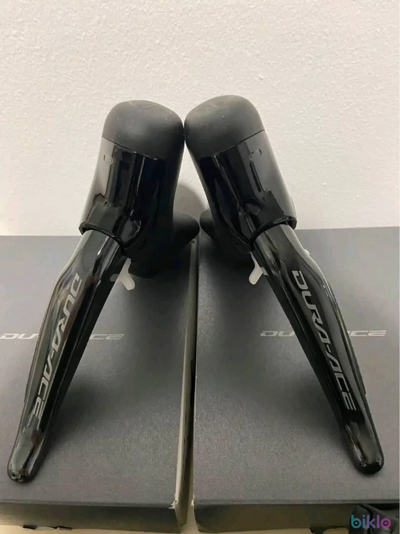 2. Complete Shimano Dura-Ace Di2 12-speed groupset