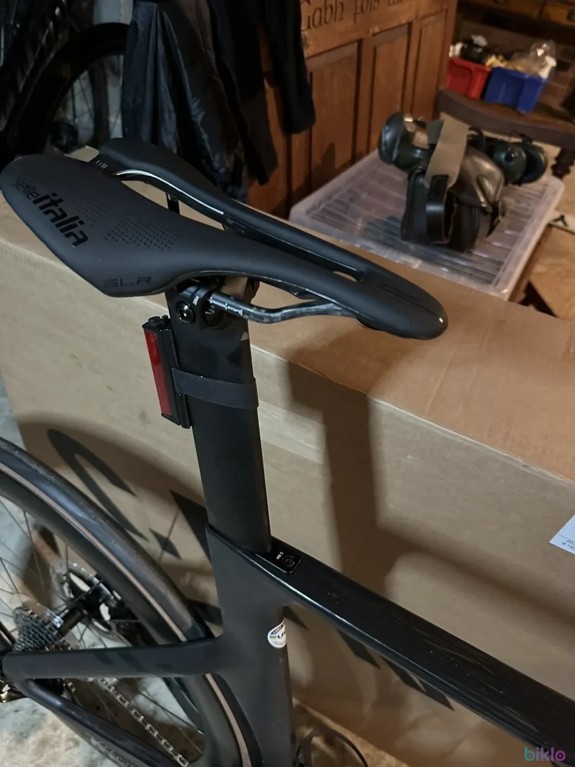10. Canyon Aeroad CFR Medium - Di2 Dura Ace - Couleur furtive-