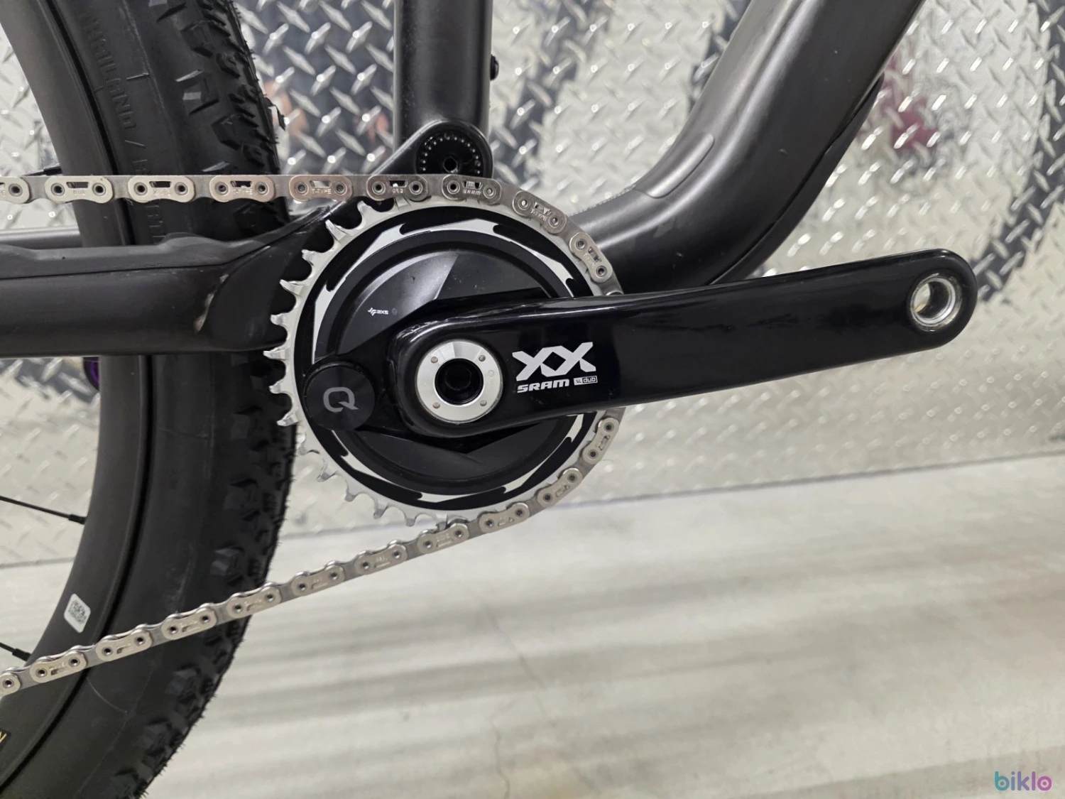 14. Specialized S-Works Epic 8 Medium Flight Attendant