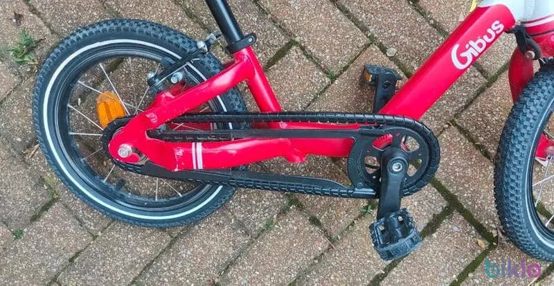 4. Vélo Gibus 14 pouces rouge