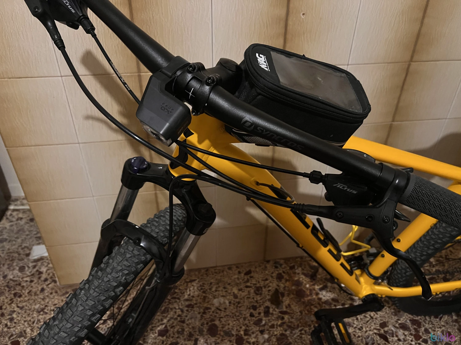 3. Scott aspect 950 yellow large