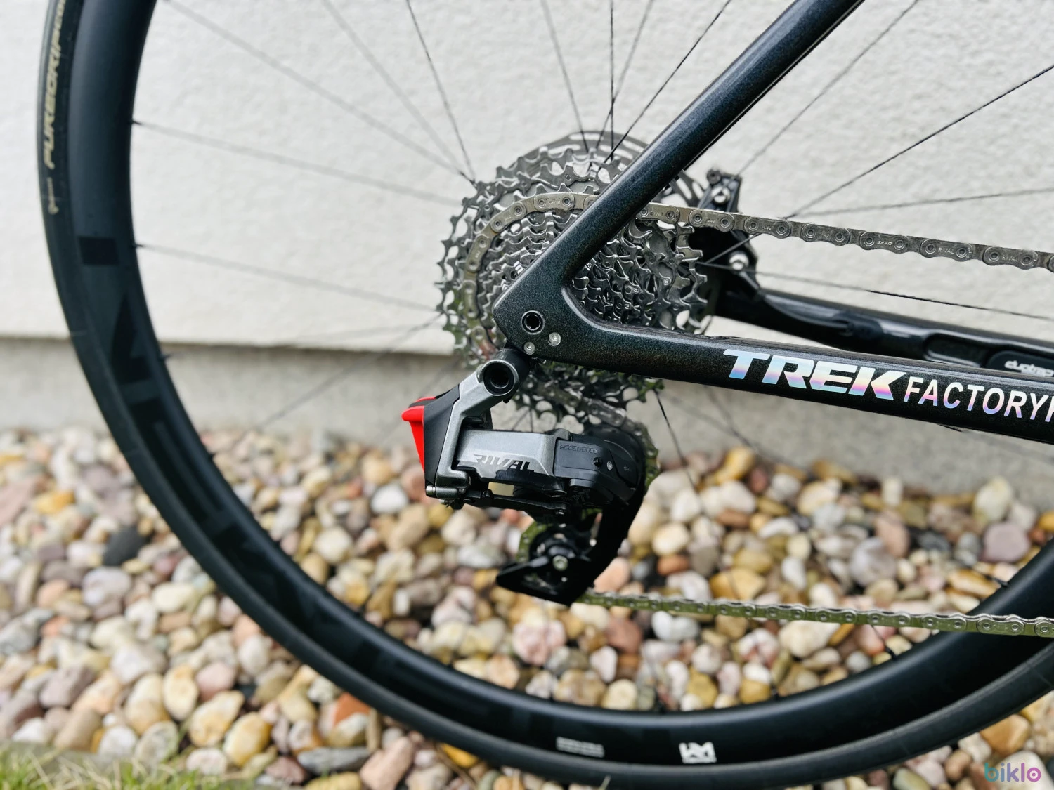 2. Trek Émonda SL6 eTAP