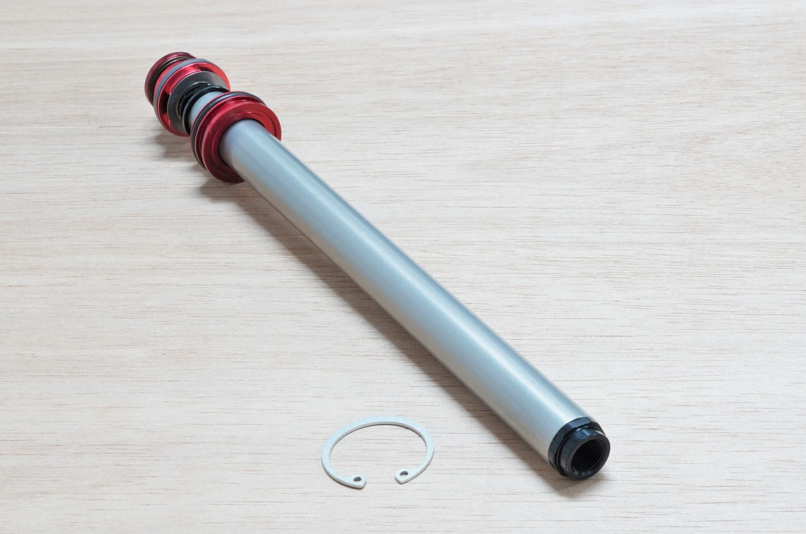 2. Rebound Damper And Seal Head Kit 2011-2012 Boxxer R2C2/World Cup