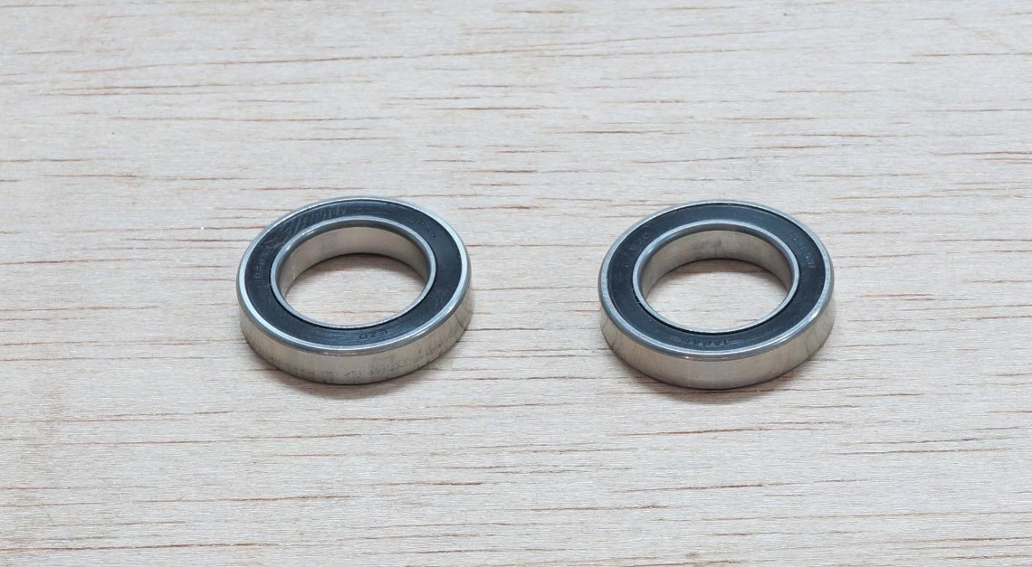 2. Hub Bearings Front Pair S40/S60/S80 - Silver