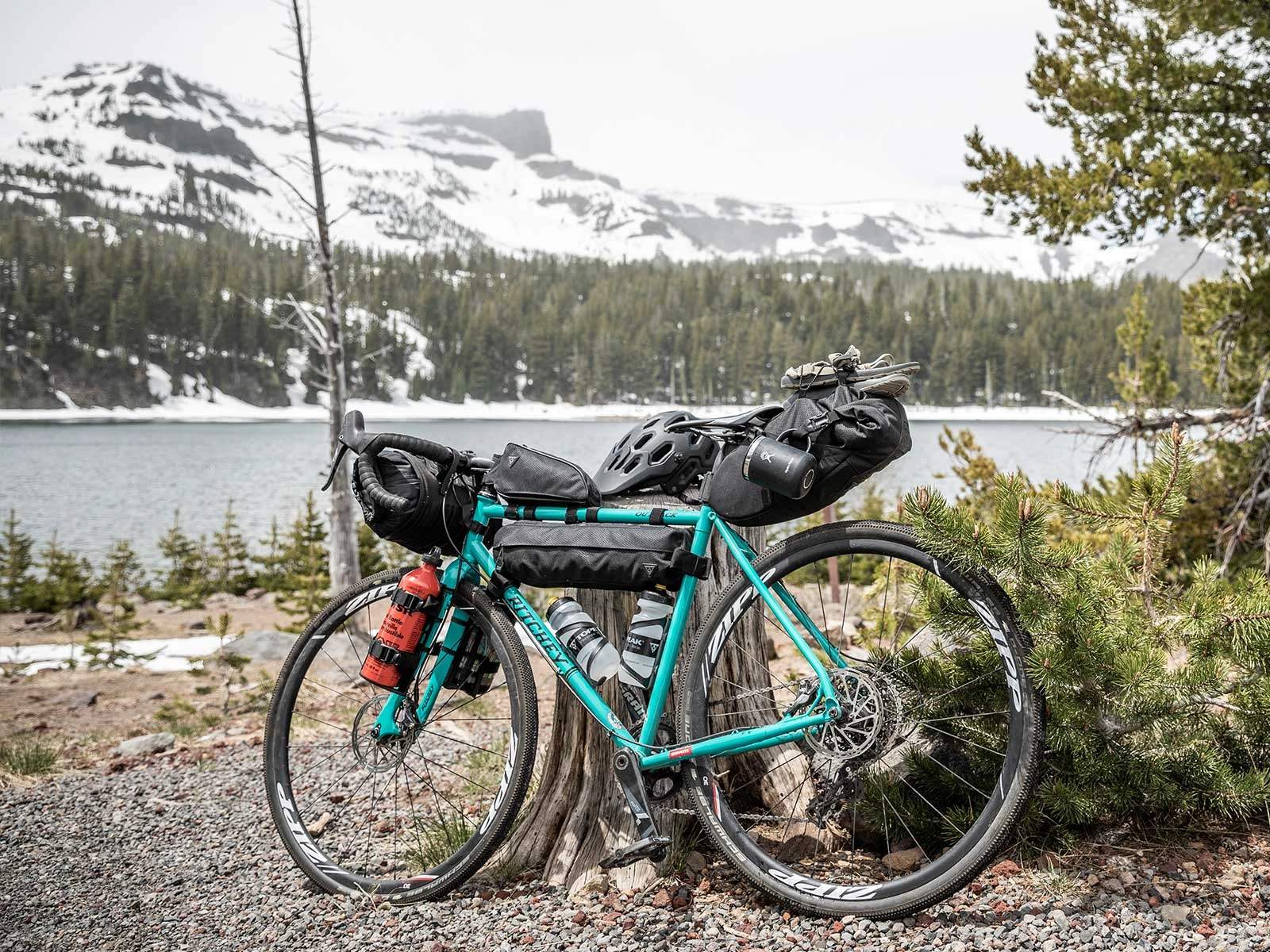3. Geanta Topeak MidLoader TBP-ML4B - Volum 3.0 L, Negru - logo Gri