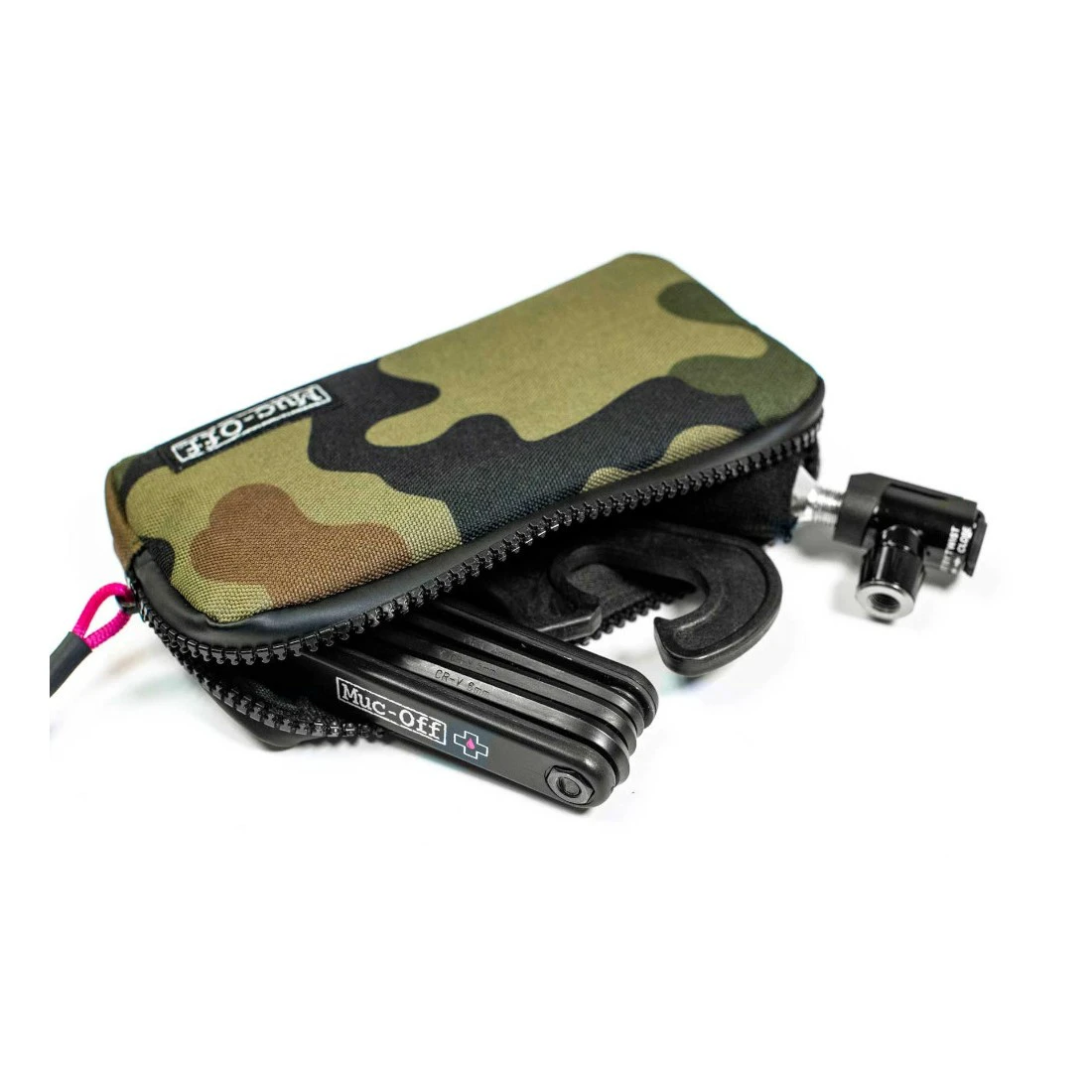 5. Borseta Muc-Off Essentials Camo