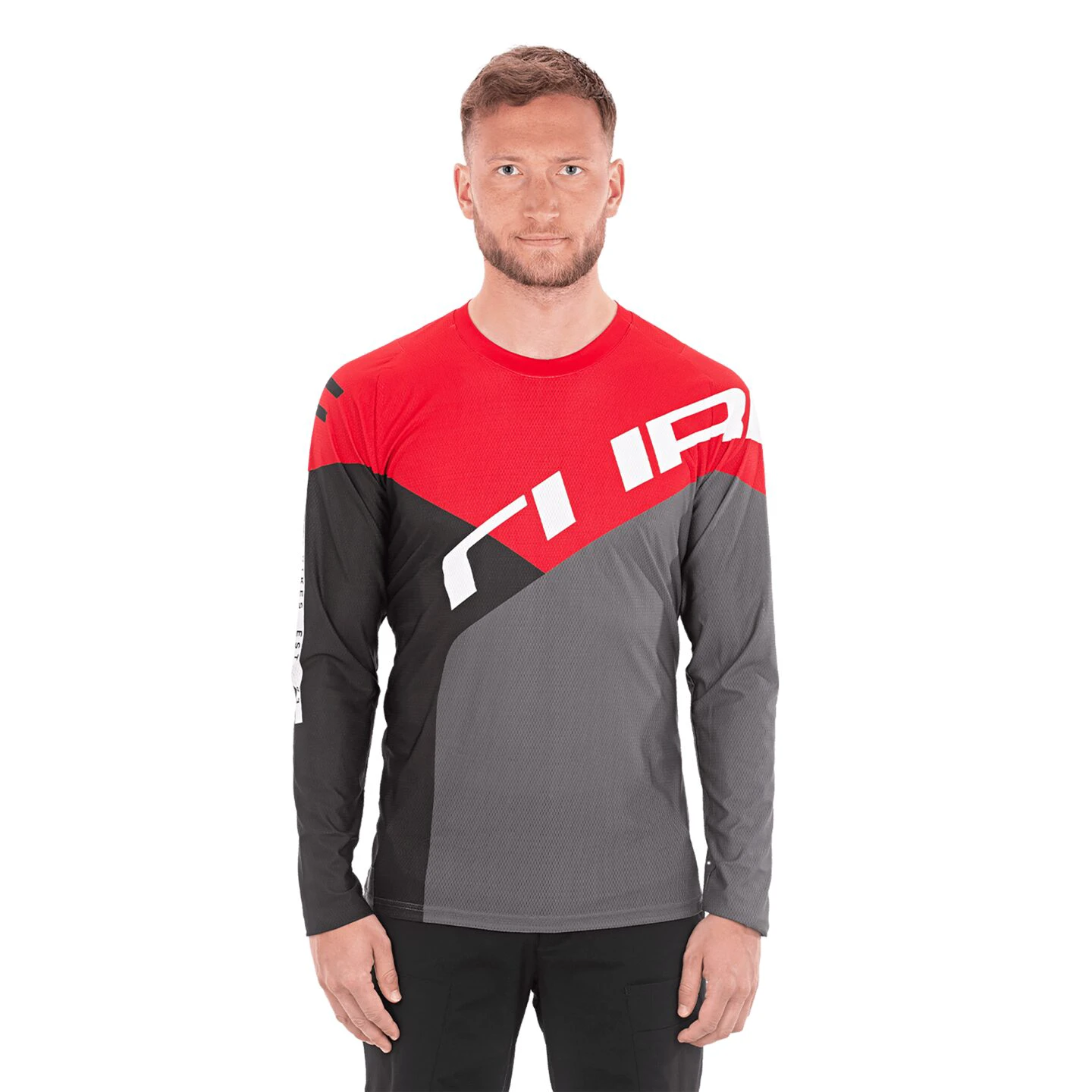 1. TRICOU CUBE EDGE ROUND NECK JERSEY L/S BLACK RED XL