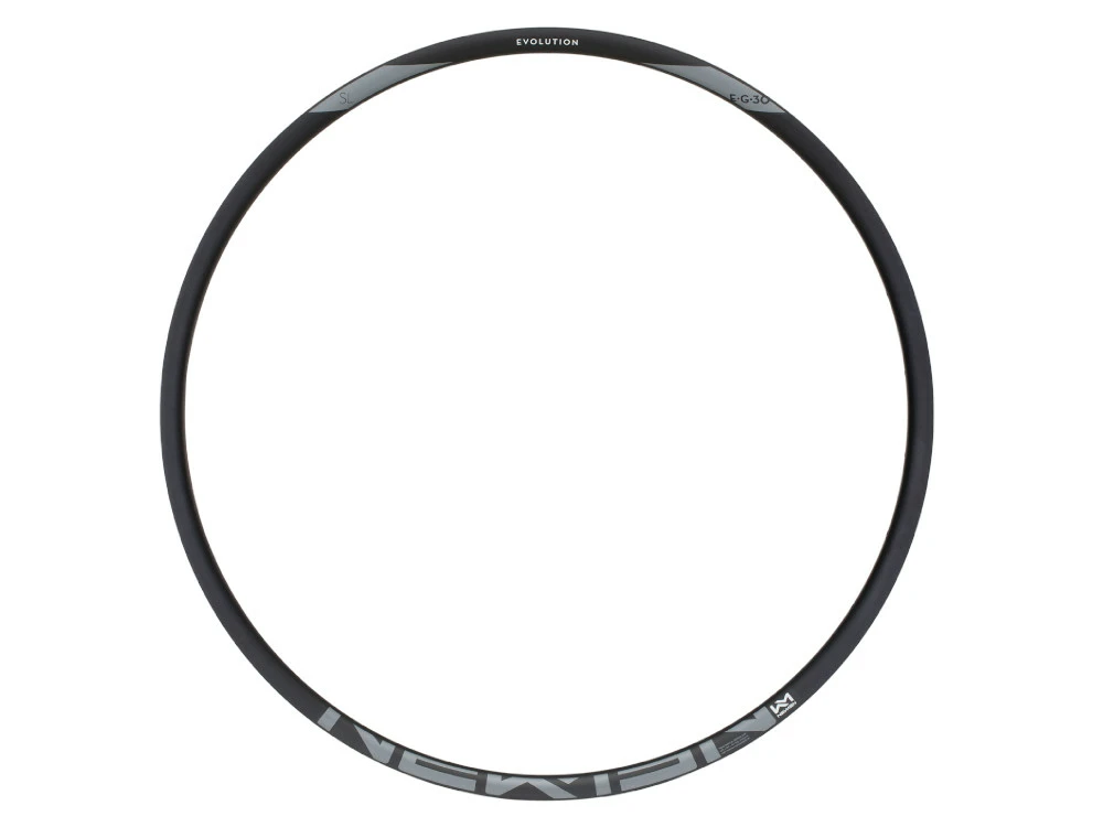 1. JANTA NEWMEN EVOLUTION E.G.30 BLACK/GREY 29INCH 28H