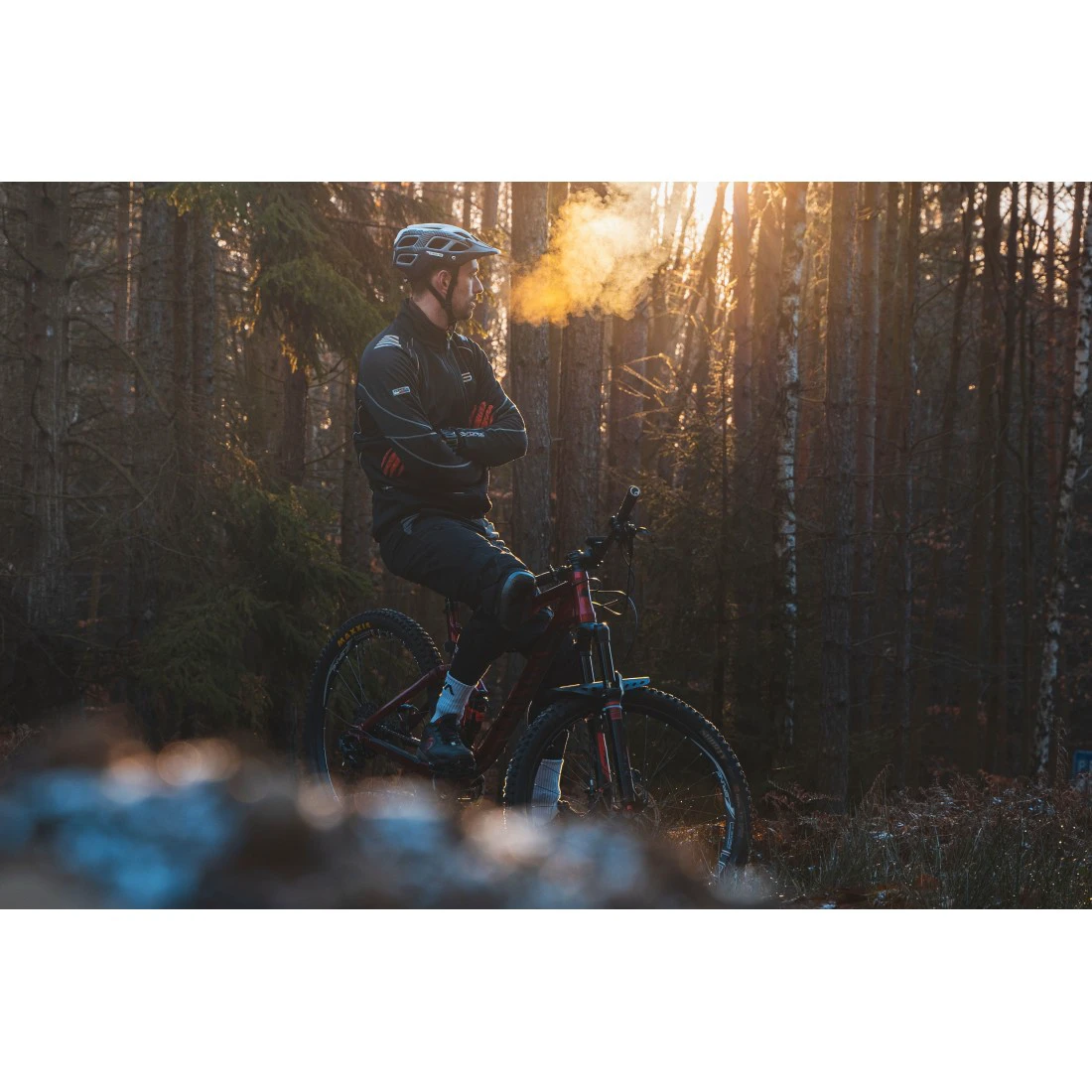 7. Casca Force Aves MTB E-bike, Alb/Negru Mat L-XL (58-61 cm)