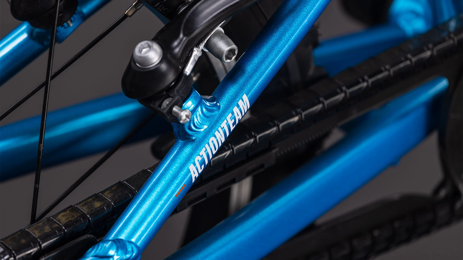 4. Bicicleta Copii Cube Acid 160 Actionteam 2026 - 16 inch, Albastru-Portocaliu