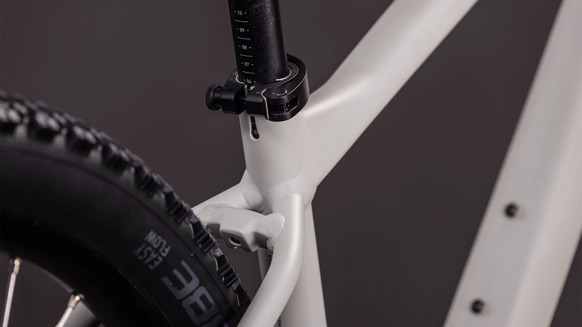 3. Bicicleta Mtb Cube Aim Pro Greige Titan 2026 - 27.5 Inch, XS, Gri
