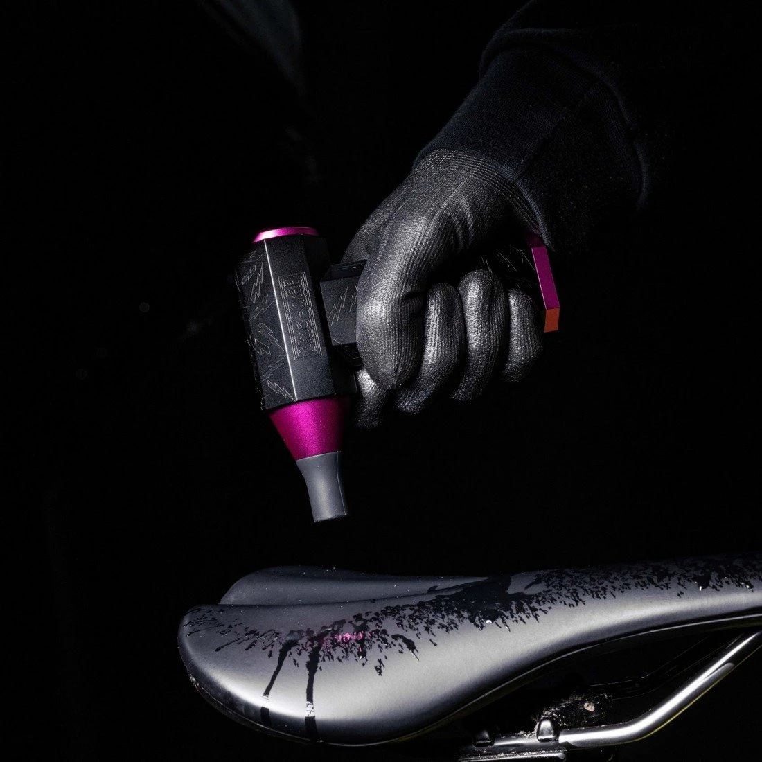 10. Muc-Off - suflanta - mini air blower