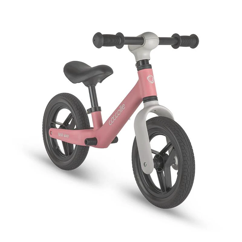 5. Bicicleta fara pedale Coccolle First Way, Blush Pink