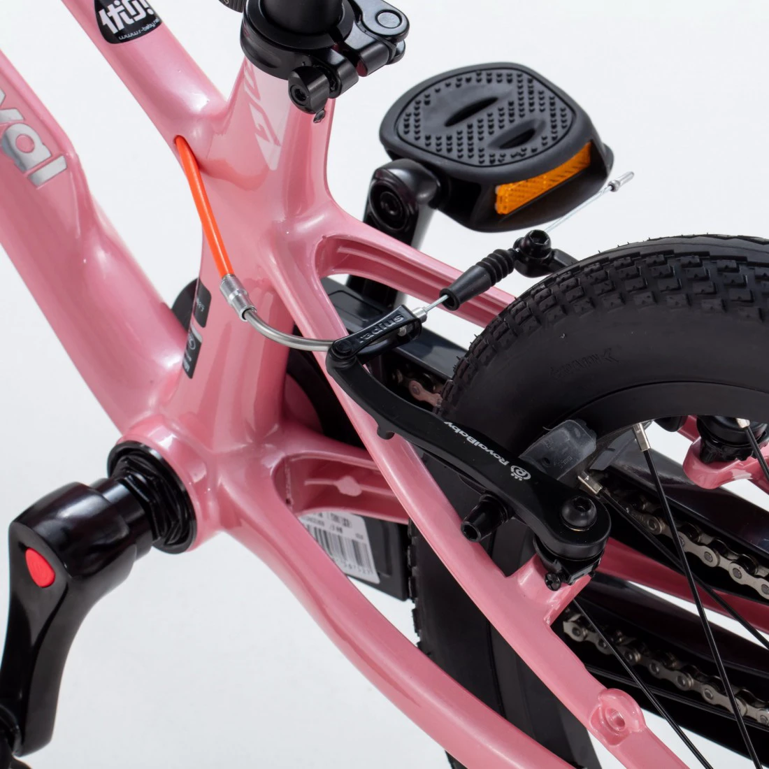 8. Bicicleta Royal Baby EZ Space Shark 14 Pink