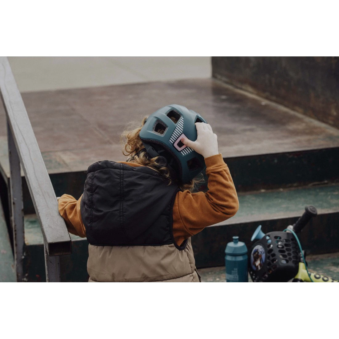 9. Casca Force Zebu cu lumina, teal XS-S (46-52 cm)