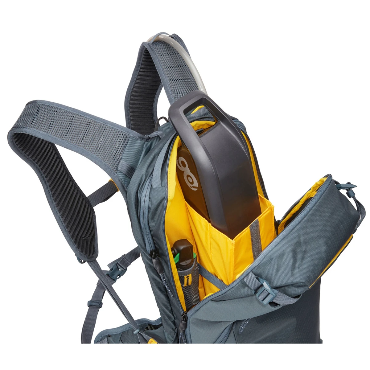 4. Rucsac hidratare Thule Rail Backpack 18L