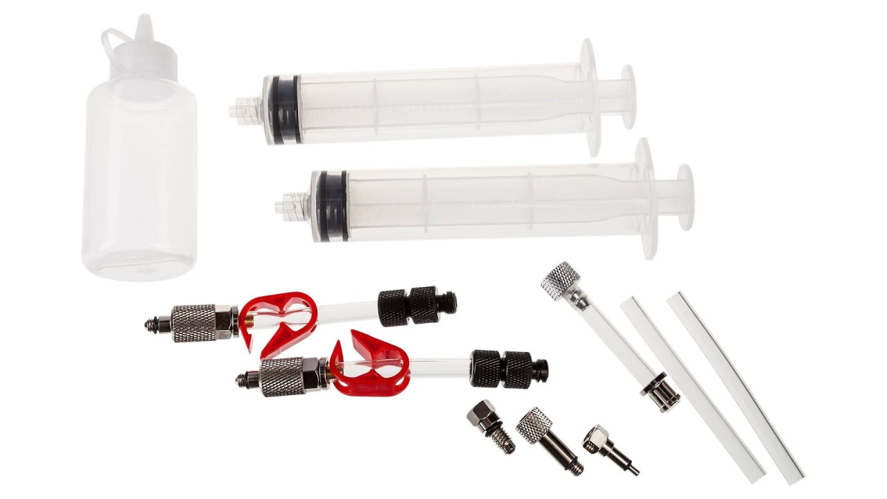 1. Kit aerisire Jagwire pentru frane hidraulice cu DOT WST030