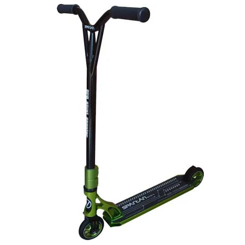 1. Trotineta Spartan Stunt Pro, negru-verde