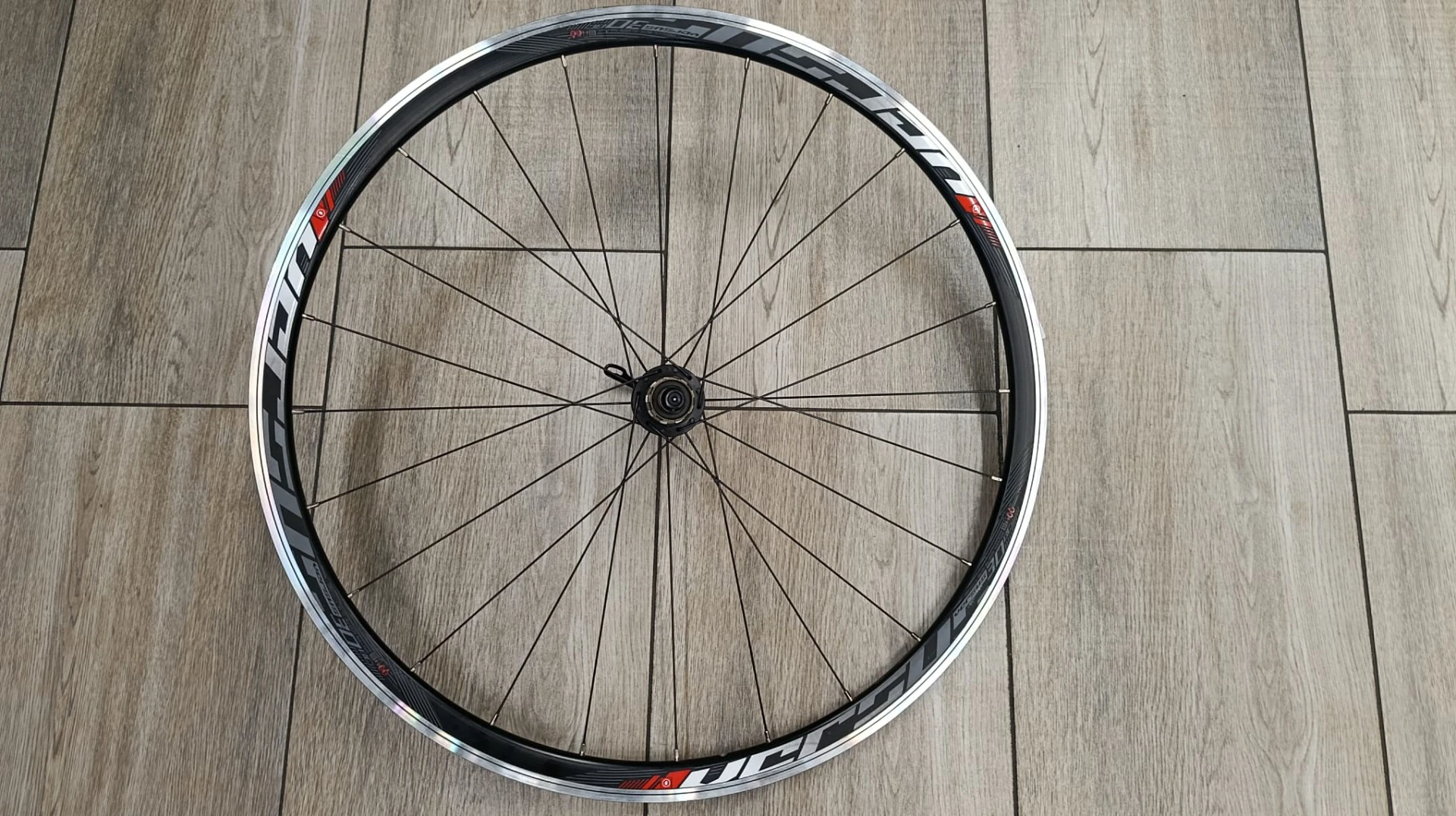 1. Roata Spate Devron Road Racer 4.8 Butuc Novatec F172SB/A+QR249R