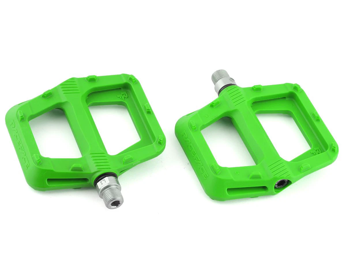 1. Pedale profesionale Race Face Ride, material compozit, 18 pini, culoare verde