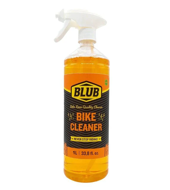 1. Solutie curatare ecologica bicicleta cu pulverizator, foarte spumant, curata murdaria usor, capacitate 1 litru