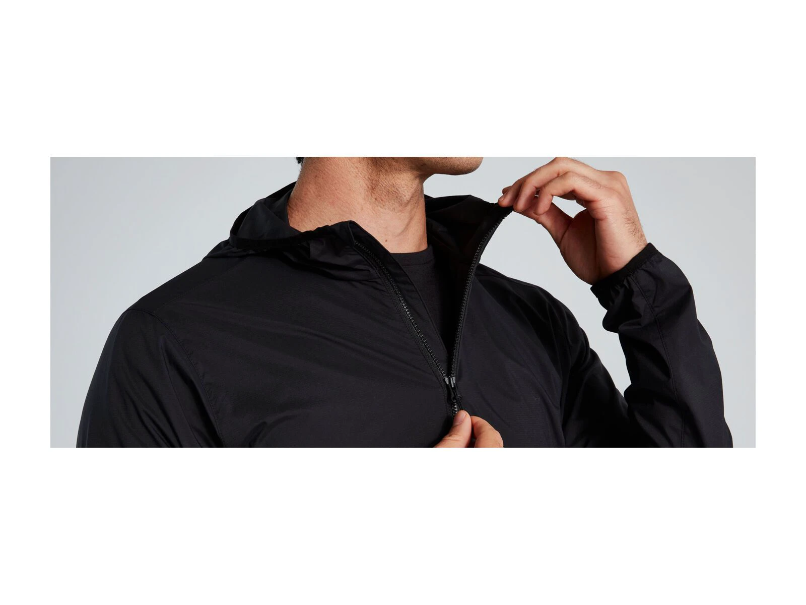 3. Jacheta SPECIALIZED Men's Trail Wind - Black