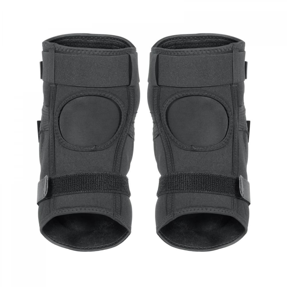 1. Genunchiere TSG Tahoe cap A - Black