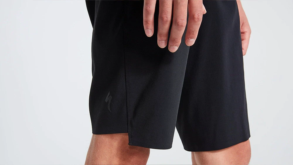 4. Pantaloni scurti SPECIALIZED Men's Trail CORDURA - Black
