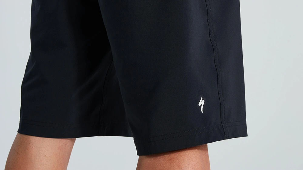 2. Pantaloni scurti SPECIALIZED Men's Trail Cargo - Black