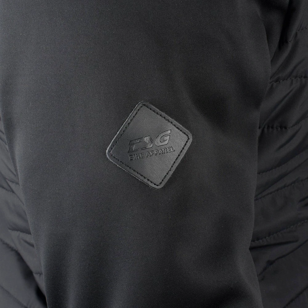 6. Jacheta TSG Insulation - Black S
