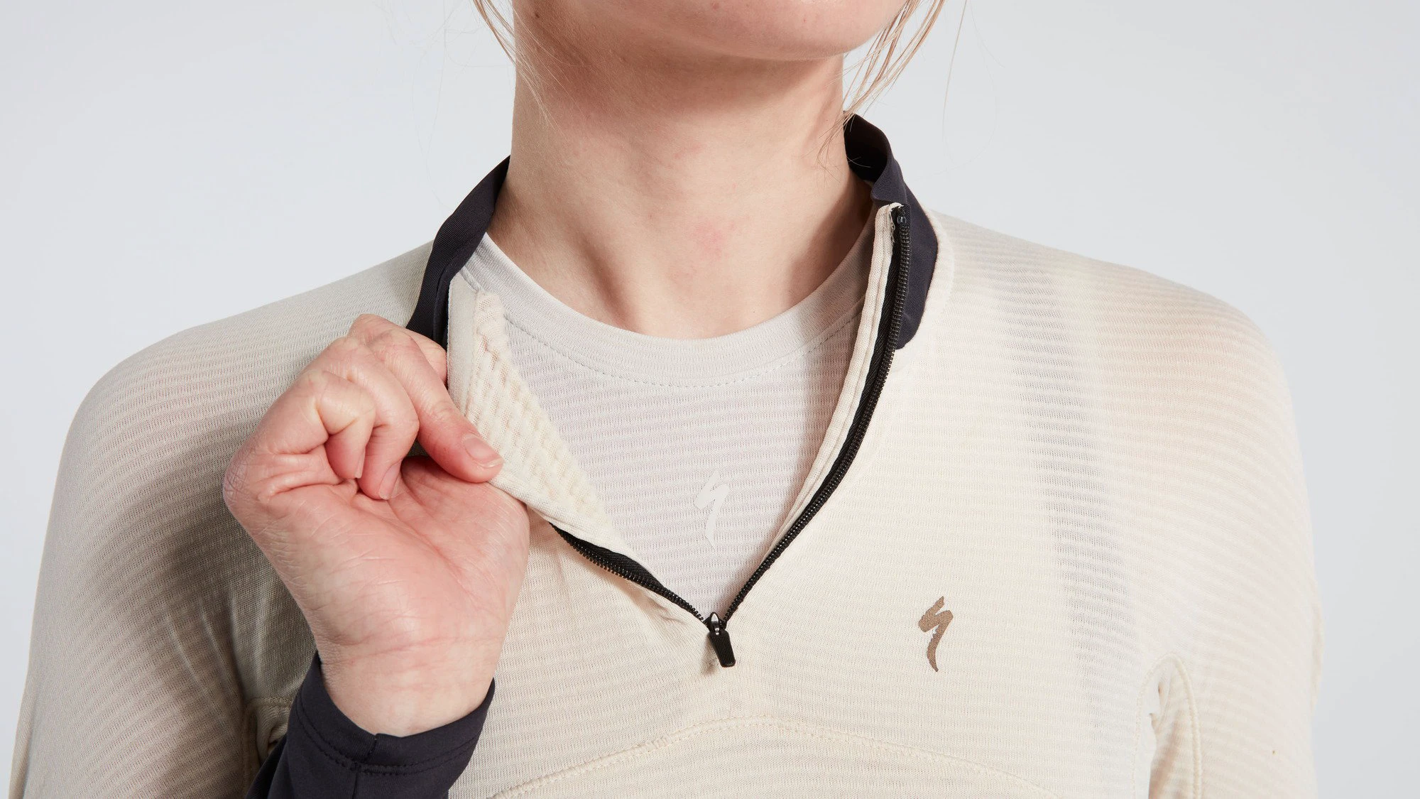 4. Tricou SPECIALIZED Women's Prime Power Grid LS - White Mountains