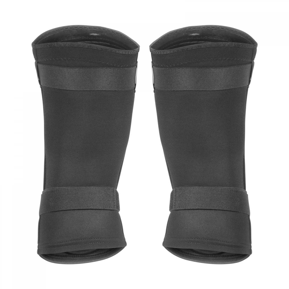 3. Genunchiere TSG Scout A - Ripped Black