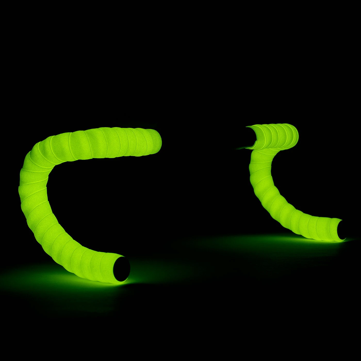 2. Ghidolina SUPACAZ Suave Tape - Midnite Glow (glow in the dark) w/ capace verde neon